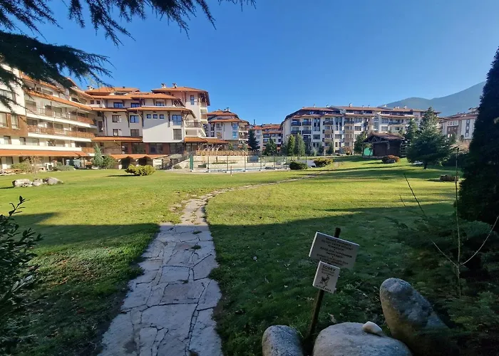 Royal Towers George Apartment, Next To The Gongola Apartman