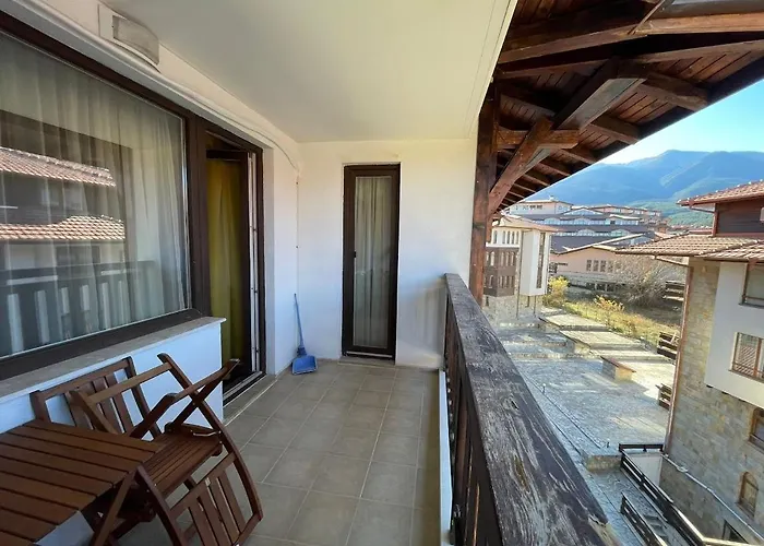 Royal Towers George Apartment, Next To The Gongola *